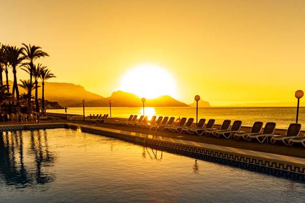 WE HAVE IMPROVED FOR YOU - Hôtel Cap Negret - Altea, Alicante WE HAVE IMPROVED FOR YOU - Hôtel Cap Negret - Altea, Alicante