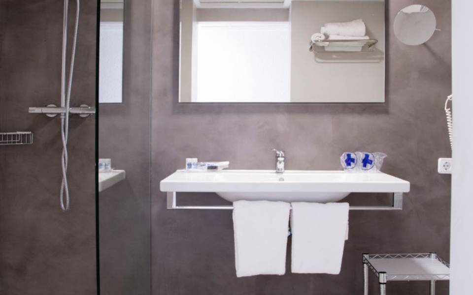 Chambre standard double hôtel cap negret altea, alicante Chambre standard double hôtel cap negret altea, alicante